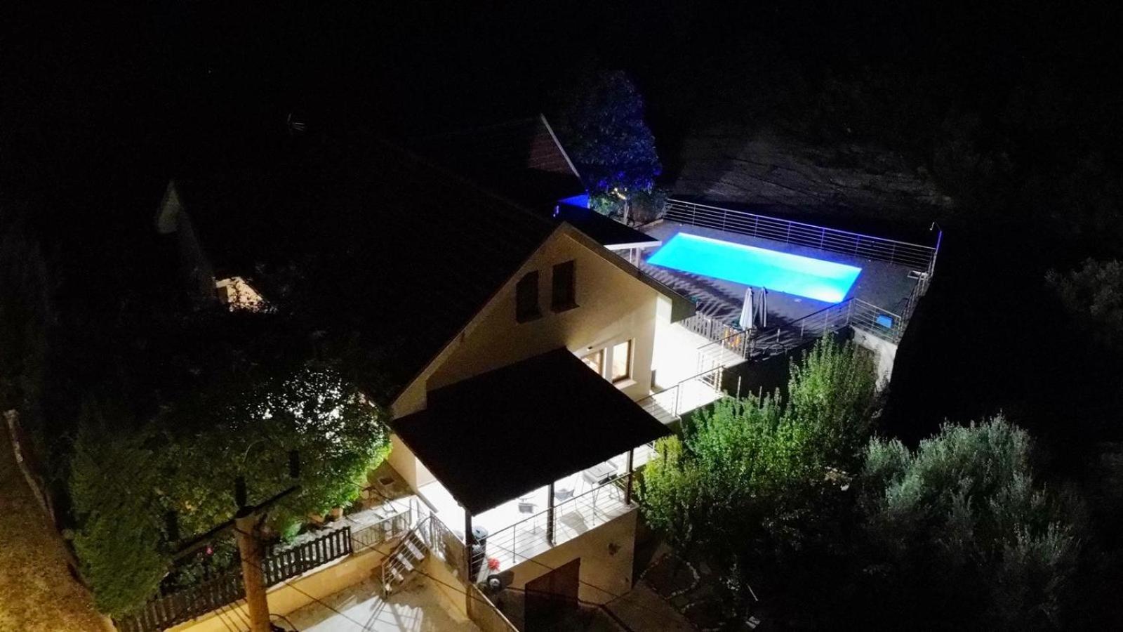 Roses Villa Trimiklini Bagian luar foto